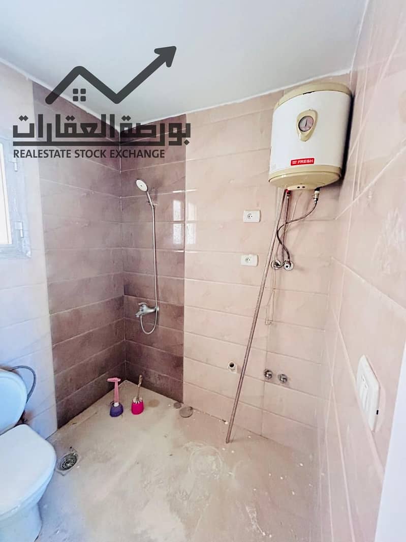 9 0e6fcd26-cdfc-4dd4-a53c-06b2bd4ab685. jpg