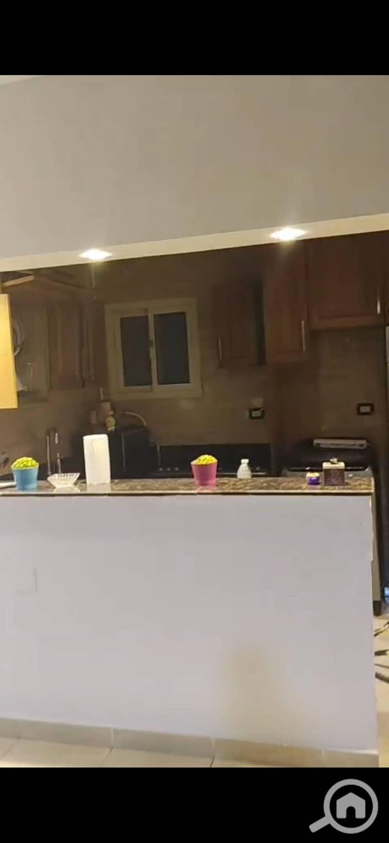 6 933969. jpg