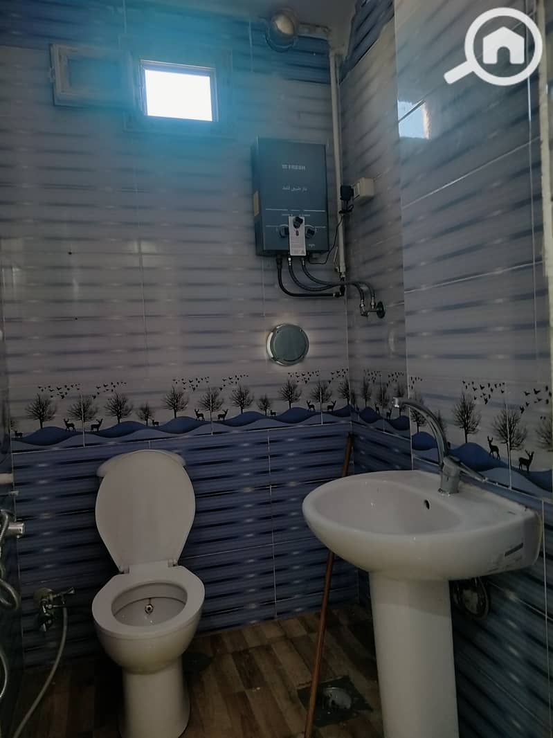 8 1000167586. jpg