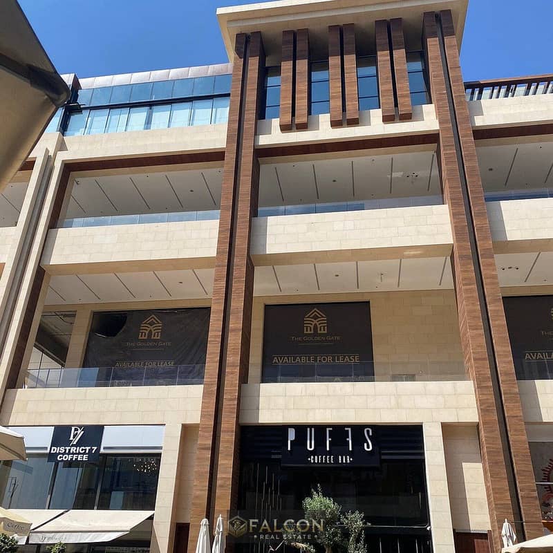 5 a-very-nice-open-mall. jpg