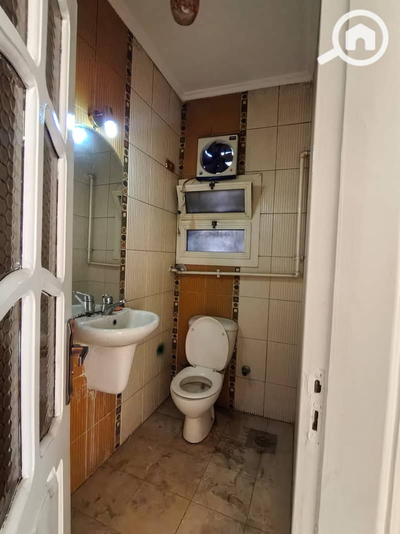 10 1000396780. jpg