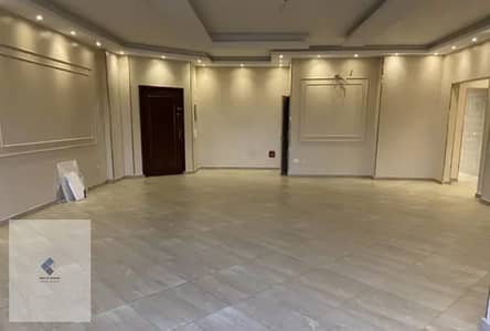 4 Bedroom Apartment for Rent in New Cairo, Cairo - WhatsApp Image 2026-08-22 at 1.55. 09 PM. jpeg 4 Bedroom Apartment for Rent in New Cairo, Cairo - WhatsApp Image 2026-08-22 at 1.55. 09 PM. jpeg