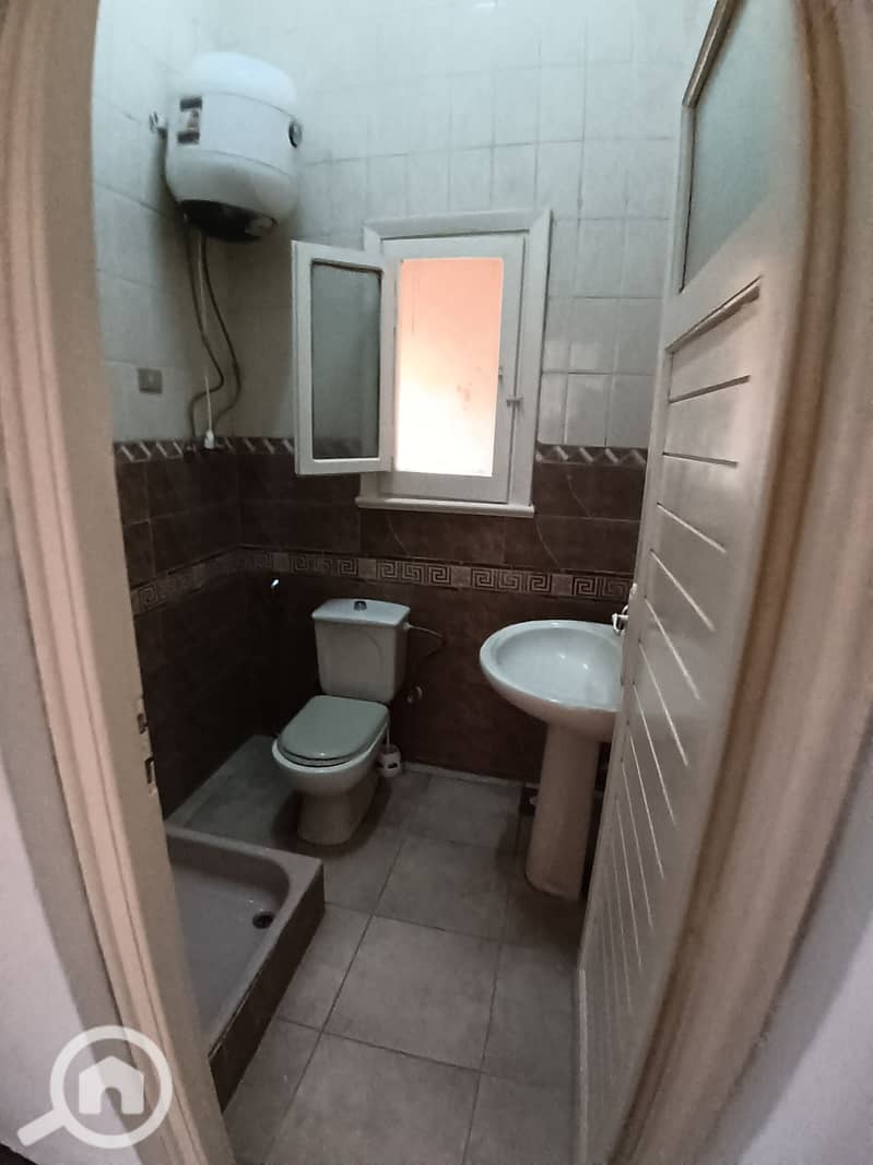 13 1000165897. jpg