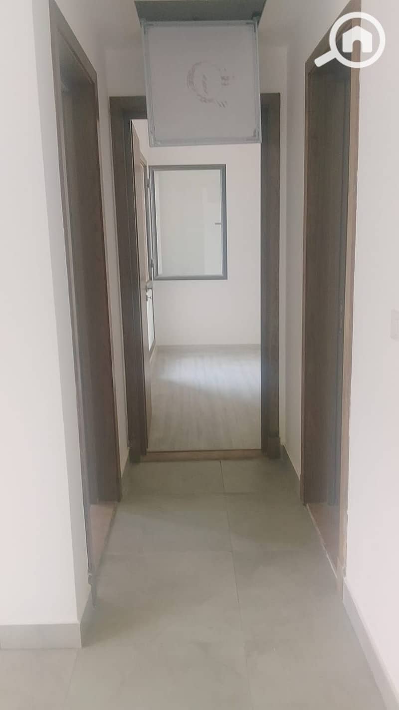 6 1000439876. jpg