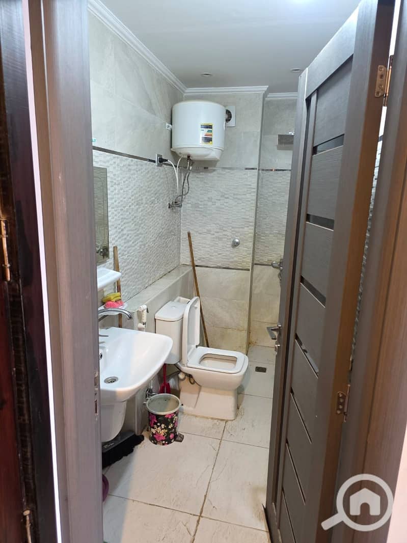 4 72867. jpg