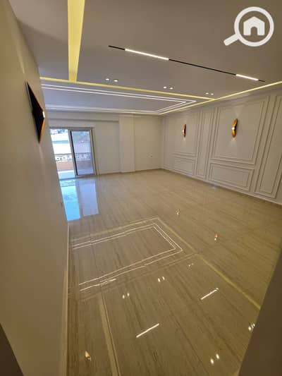 3 Bedroom Apartment for Sale in Sheikh Zayed, Giza - WhatsApp Image 2026-08-22 at 12.04. 02 PM (2). jpeg
