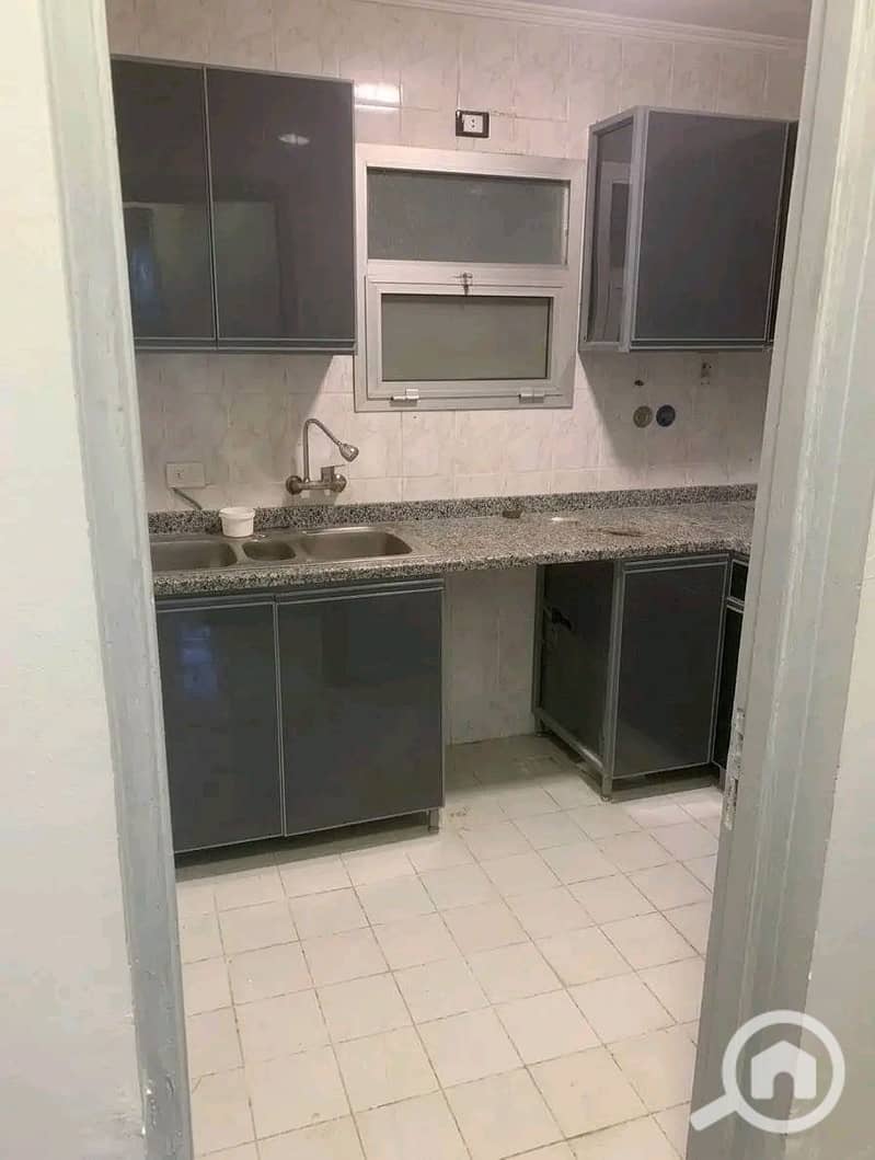 4 1000440003. jpg