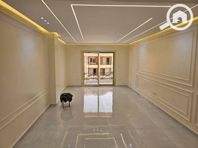 3 Bedroom Flat for Sale in Sheikh Zayed, Giza - 719770863_122109377121305389_3425405616088249044_n (1). jpg