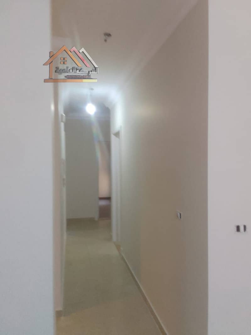 4 9af185be-32bb-47dc-bcde-35e9ab46fb39. jpg