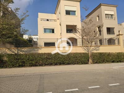 فیلا 4 غرف نوم للبيع في المقطم، القاهرة - c6c1d80e-b53c-4636-9eea-69b6625d4751. jpg