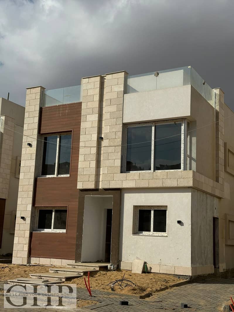 4 35ed4d26-cb2d-4ded-b974-90164860f545. jpg