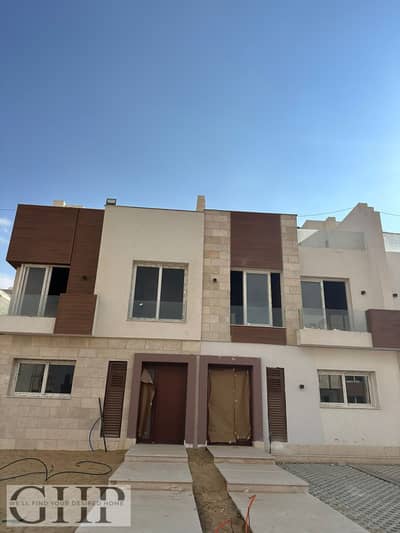 4 Bedroom Townhouse for Sale in New Cairo, Cairo - 3e49c965-7dac-4731-9849-0d09f0e718a4. jpg