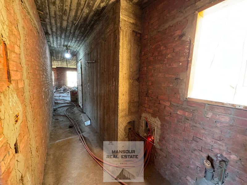 12 WhatsApp Image 2026-08-22 at 16.21. 36 (4). jpeg