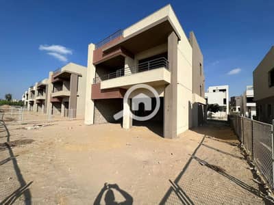 فیلا 5 غرف نوم للبيع في 6 اكتوبر، الجيزة - 653964012_977788817950585_3045713862384915821_n. jpg فیلا 5 غرف نوم للبيع في 6 اكتوبر، الجيزة - 653964012_977788817950585_3045713862384915821_n. jpg