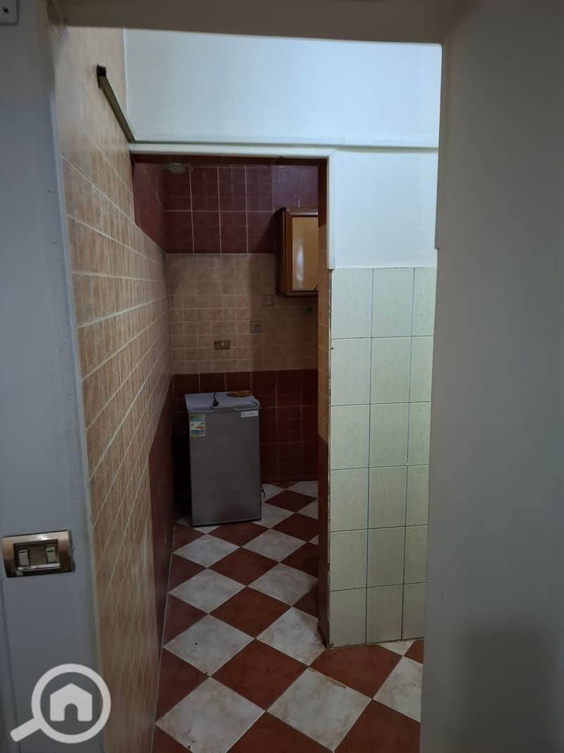 8 18205. jpg