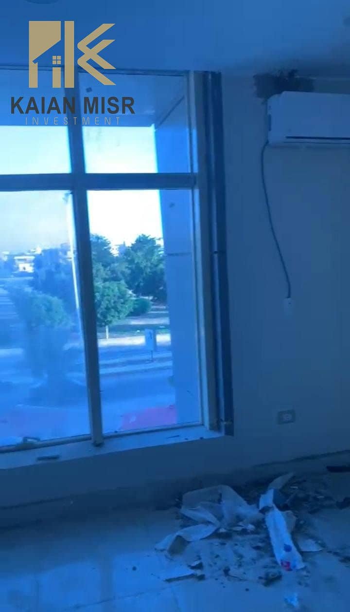 7 5118. jpg