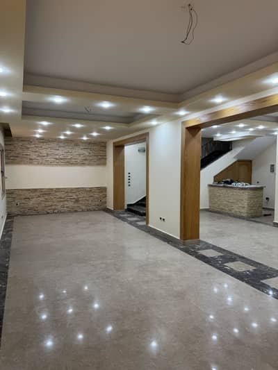 3 Bedroom Duplex for Sale in New Cairo, Cairo - دوبلكس متشطب راقي بمكان مميز الياسمين 3 Bedroom Duplex for Sale in New Cairo, Cairo - دوبلكس متشطب راقي بمكان مميز الياسمين