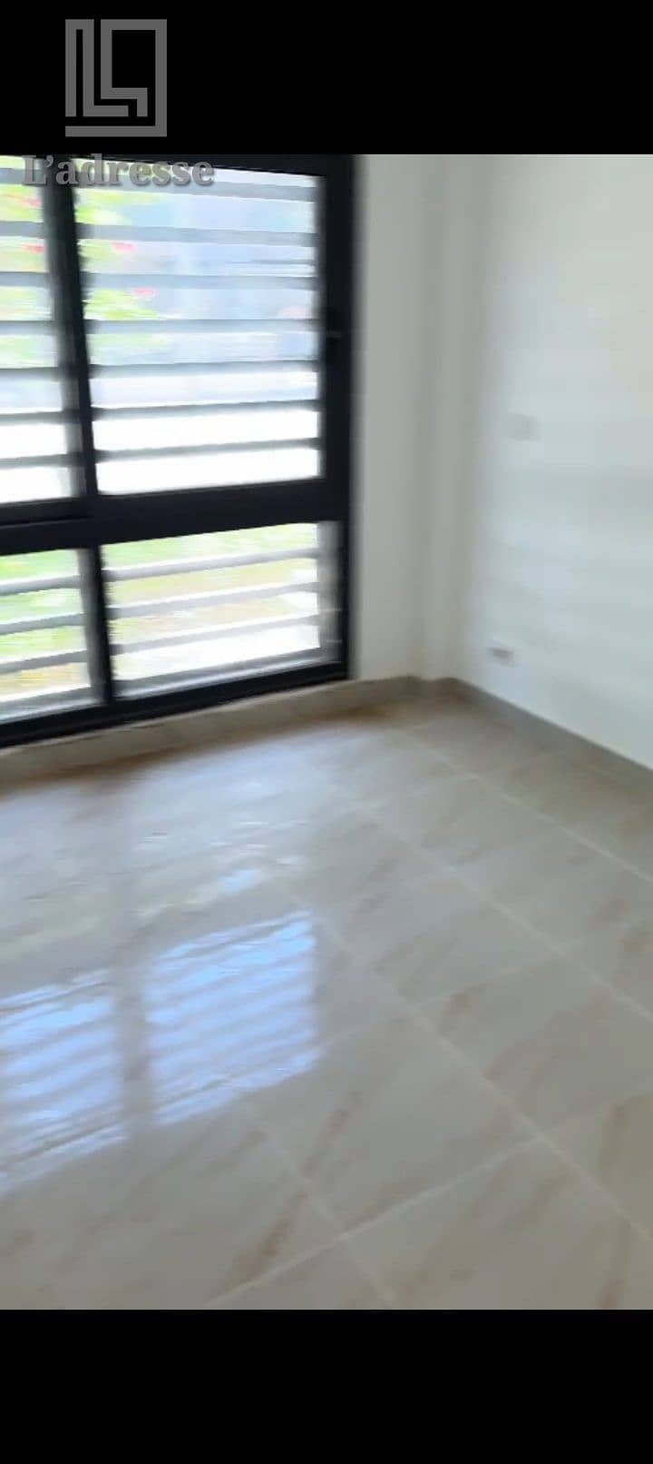 2 Image-255. jpg