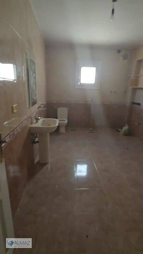 5 WhatsApp Image 2026-08-23 at 12.35. 16 PM. jpeg
