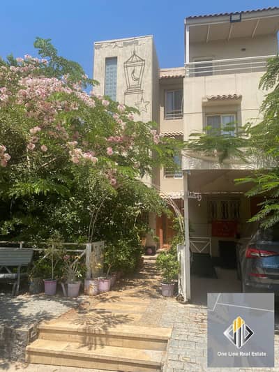فیلا 4 غرف نوم للبيع في 6 اكتوبر، الجيزة - f062cc76-8727-4ff5-bfee-cdce1e1a6fb7. jpeg فیلا 4 غرف نوم للبيع في 6 اكتوبر، الجيزة - f062cc76-8727-4ff5-bfee-cdce1e1a6fb7. jpeg