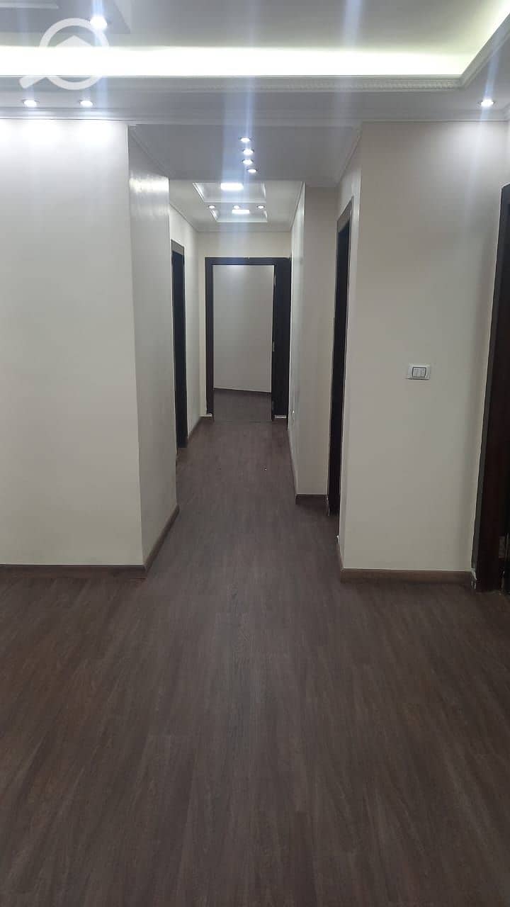 2 567. jpg