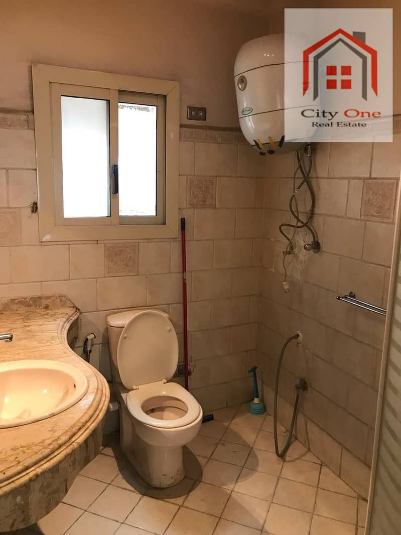 7 b74080e1-a595-4d9d-b213-c76bde9d3831. jpeg
