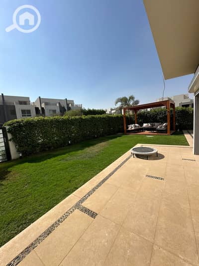 4 Bedroom Villa for Rent in New Cairo, Cairo - 7a07a900-7f52-44ae-8d7b-db85e0cdcefe. jpg