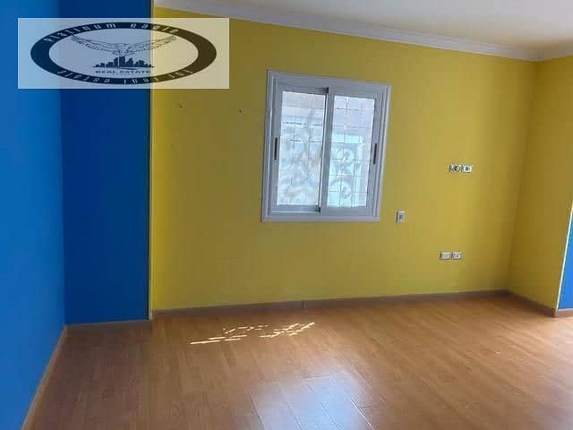 12 865fd614-cbee-48fd-86c0-d104dd19de7a. jpg