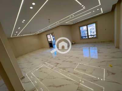 3 Bedroom Flat for Sale in Sheikh Zayed, Giza - 1000490995. jpg
