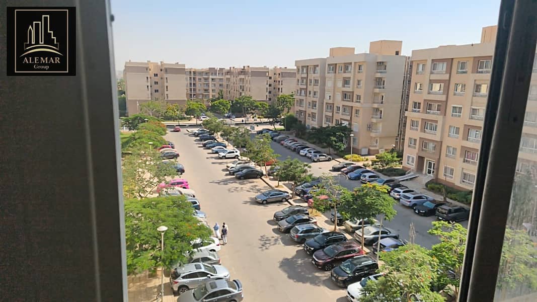 9 92356. jpg