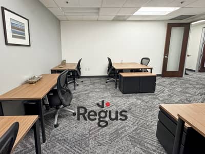 مکتب للايجار في المعادي، القاهرة - Regus_CA, Ontario - One Lakeshore_USA_Centre 1820_Office 3. jpg مکتب للايجار في المعادي، القاهرة - Regus_CA, Ontario - One Lakeshore_USA_Centre 1820_Office 3. jpg