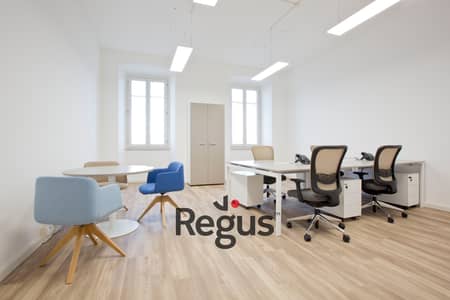 مکتب للايجار في القاهرة الجديدة، القاهرة - Regus Riva Gulli 5740 Trieste Italy Office. JPG مکتب للايجار في القاهرة الجديدة، القاهرة - Regus Riva Gulli 5740 Trieste Italy Office. JPG