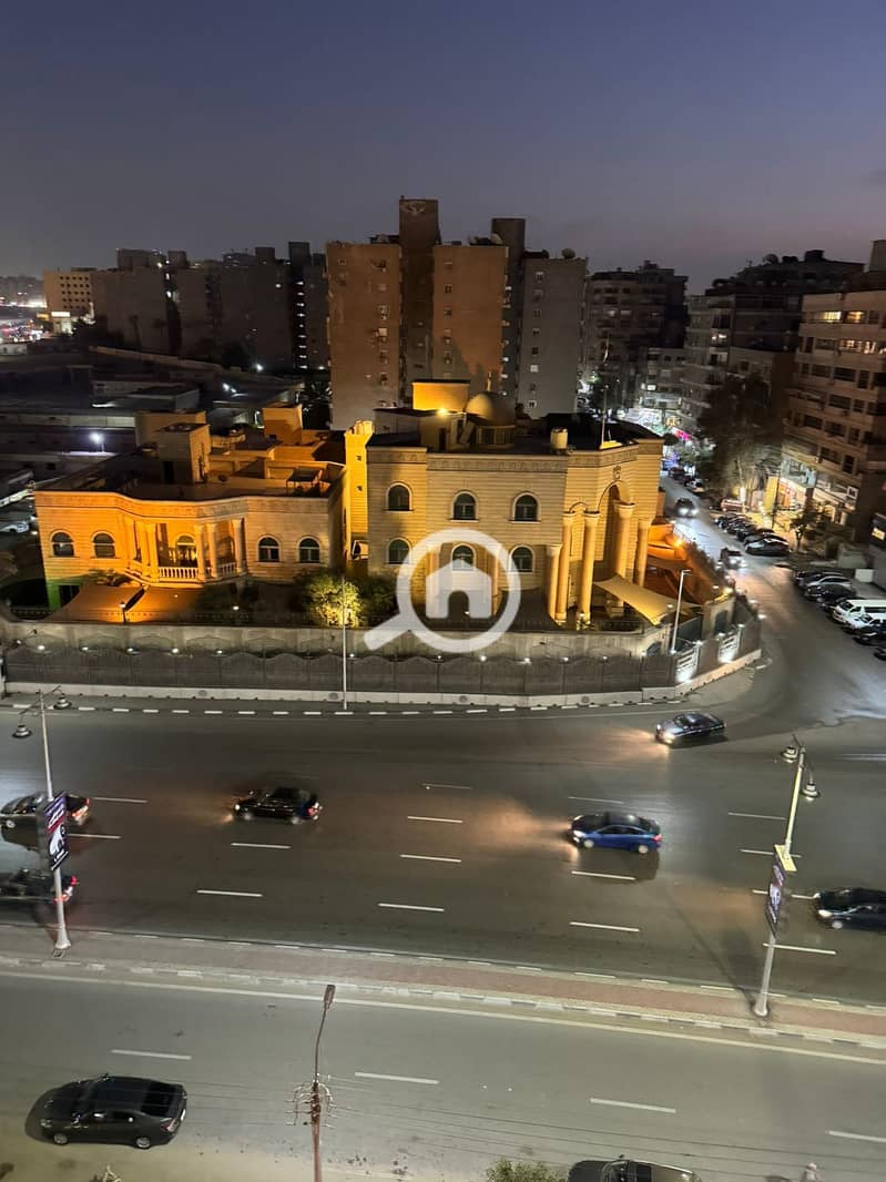 4 9715. jpg