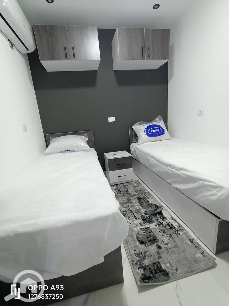 3 5870. jpg