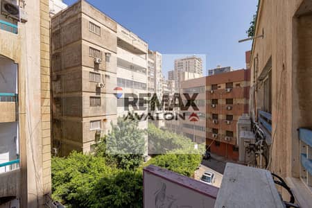 مکتب  للايجار في زيزينيا، الإسكندرية - 0. jpg