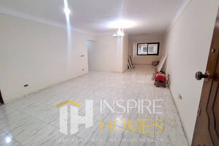 شقة 3 غرف نوم للايجار في سموحة، الإسكندرية - 1. jpg