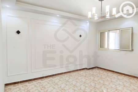 شقة 3 غرف نوم للبيع في ميامي، الإسكندرية - 1-67. jpg