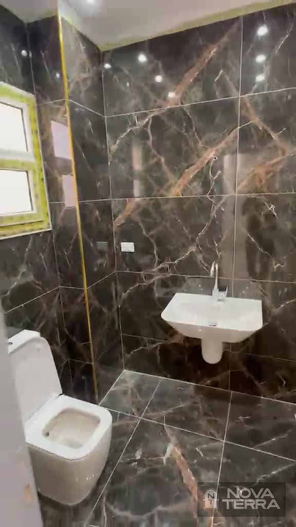27 aspose_video_134320445746119126_out0095. jpg