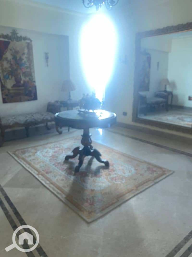 9 809d90f2-b8b1-41c3-a459-cf33c4326588. jpg