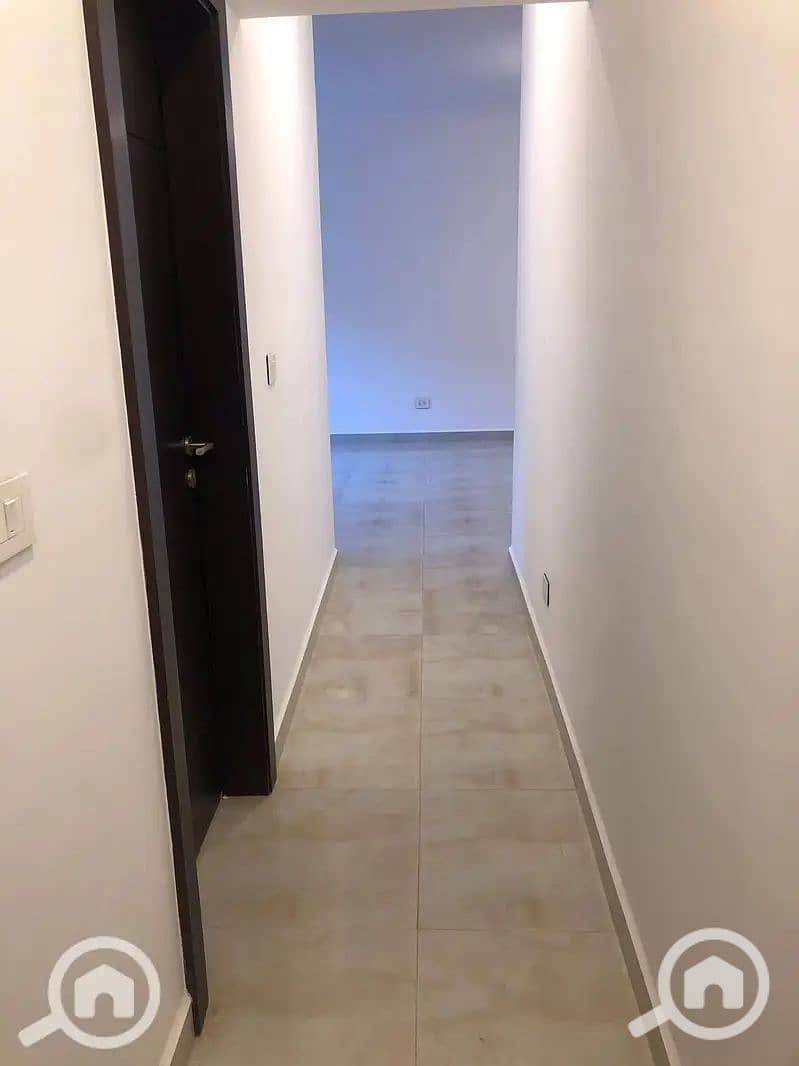 9 48344191-800x600. png