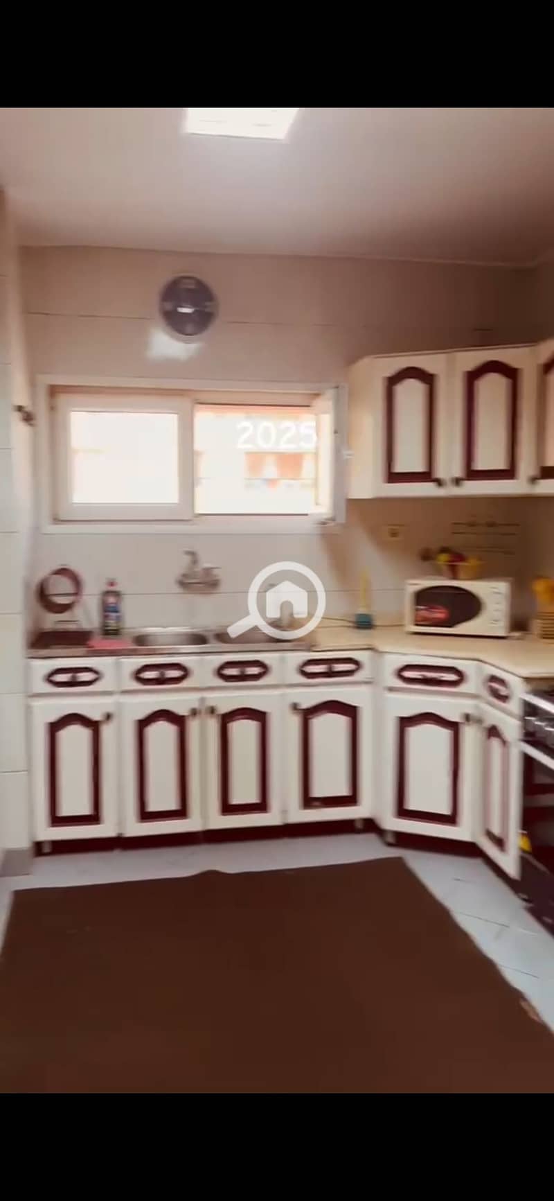 8 1000218489. jpg