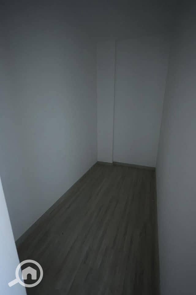 7 1001030953. jpg