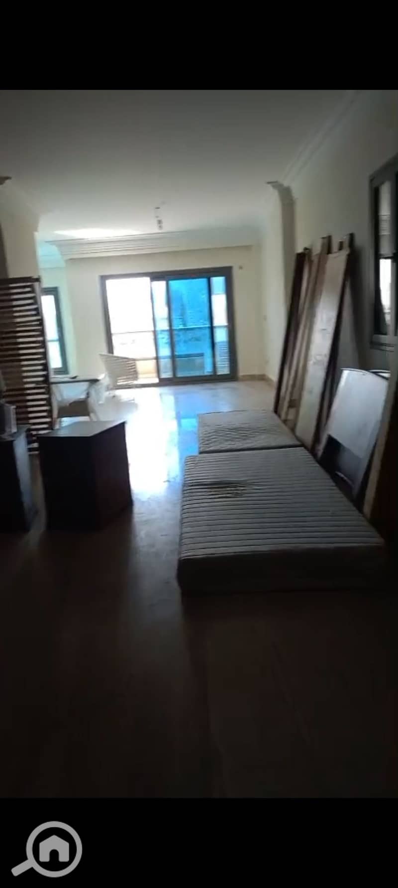 4 1000365833. jpg