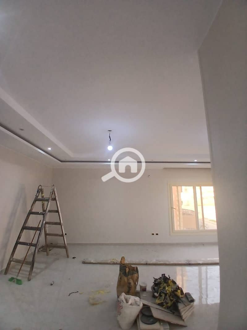 20 12038. jpg