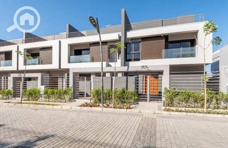 4 Bedroom Villa for Sale in Sheikh Zayed, Giza - 727928136_1721324325855284_310687877984848655_n. jpg