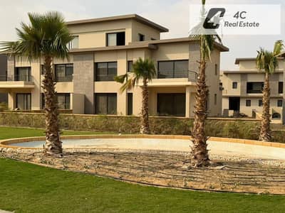 5 Bedroom Twin House for Sale in New Cairo, Cairo - WhatsApp Image 2026-08-24 at 1.47. 42 PM (3). jpeg 5 Bedroom Twin House for Sale in New Cairo, Cairo - WhatsApp Image 2026-08-24 at 1.47. 42 PM (3). jpeg