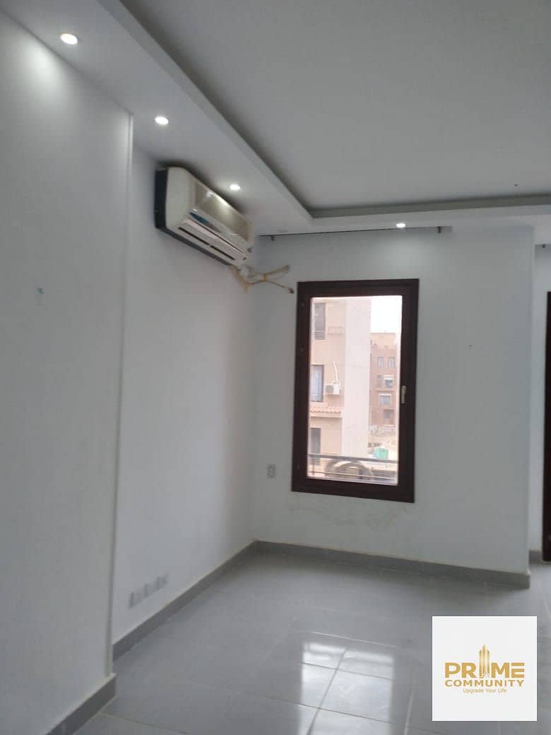 8 dcdb2636-bf18-442b-9d87-bbb969281755. jpg