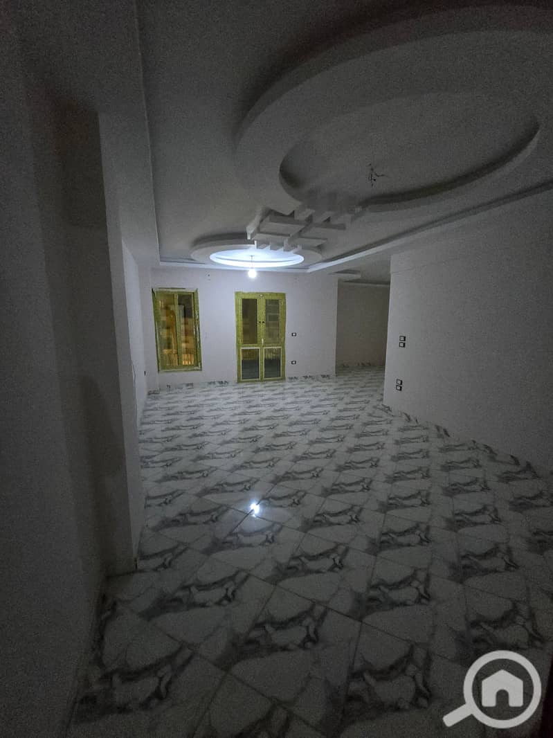 2 325003. jpg