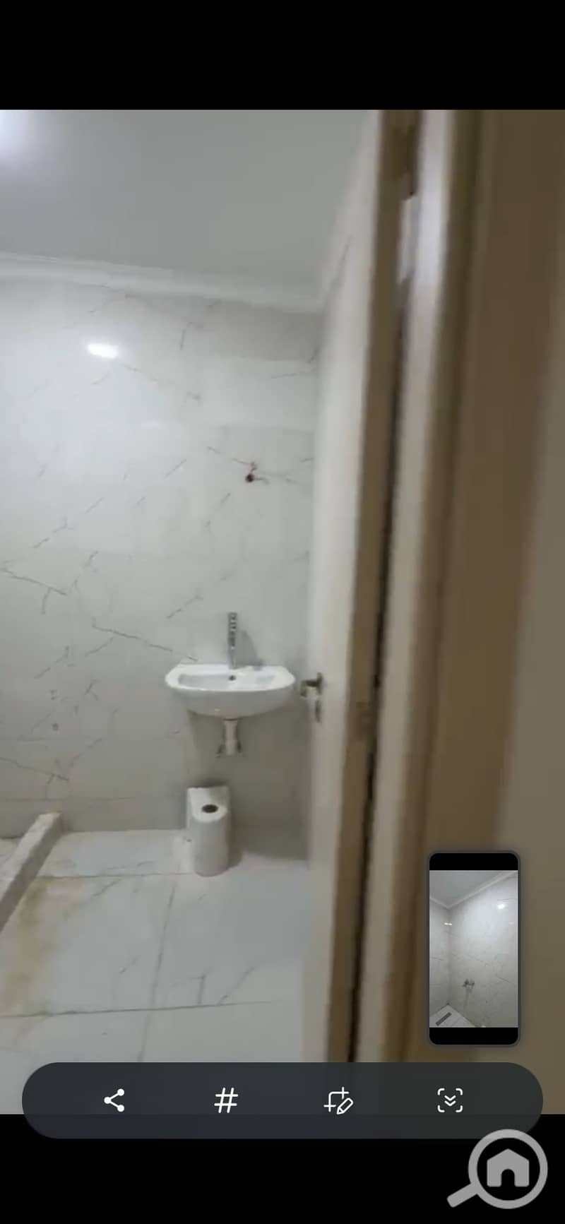 3 202700. jpg