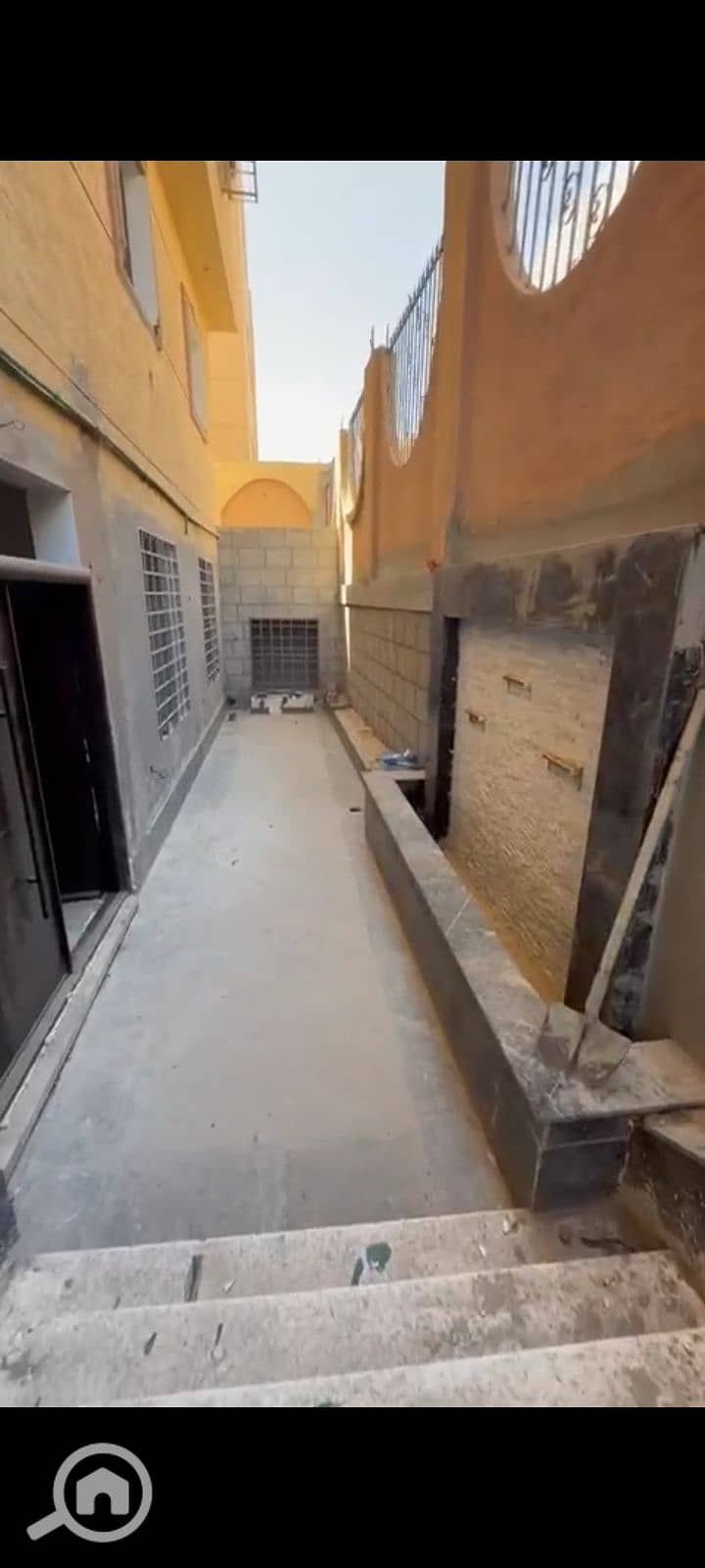 5 1001982527. png